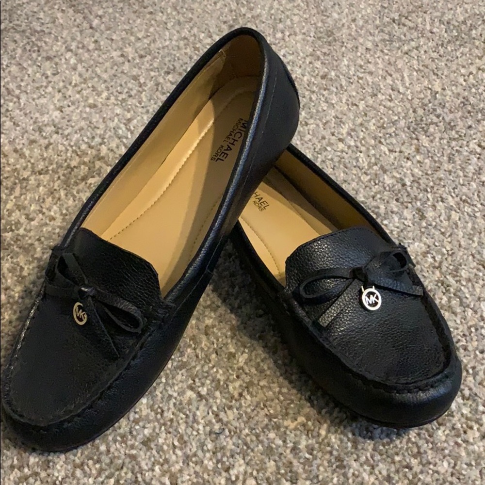 NWOT MK Black Leather Flats